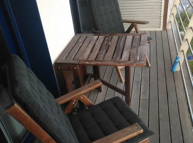 Beach Apartment *